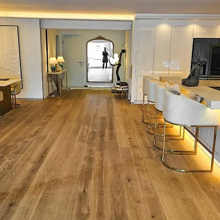 Luxurious Large With Pool, Garden, Koi Pond Only 12 Min To Octoberfest * Μόναχο