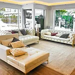 Apartamento Luxurious Large With Pool, Garden, Koi Pond Only 12 Min To Octoberfest Múnich