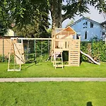 Luxurious Large With Pool, Garden, Koi Pond Only 12 Min To Octoberfest * Мюнхен